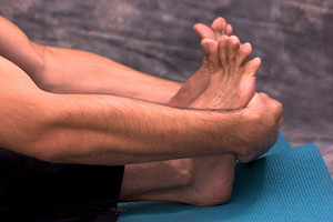 Foot Stretching May Help to Maintain Flexibility